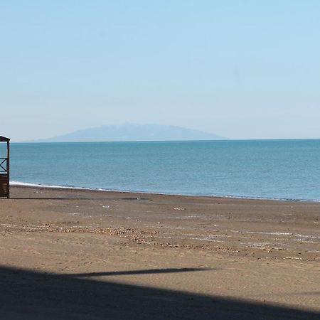 Liberius A Soli 100M Dal Mare 마리나 디 카스타녜토 카르두치 외부 사진